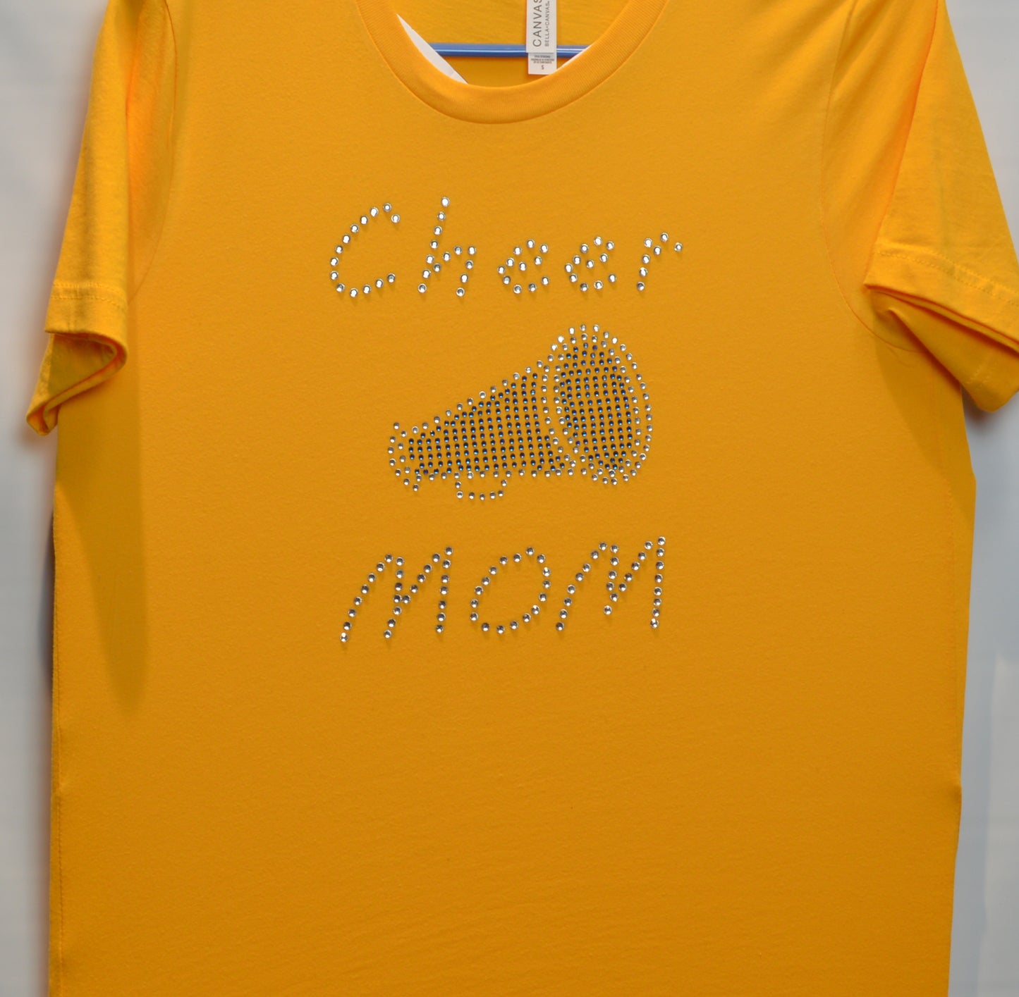 Shop Worldwide-Shirts.Com for your specialty apparel needs.